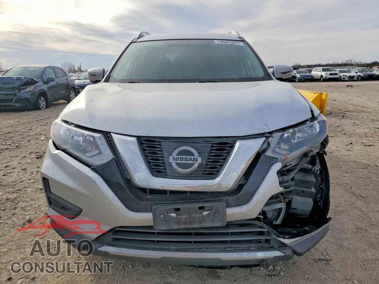 NISSAN ROGUE 2017 - KNMAT2MV4HP596939