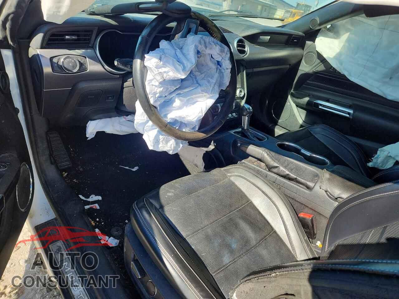 FORD MUSTANG 2019 - 1FA6P8TH0K5199908