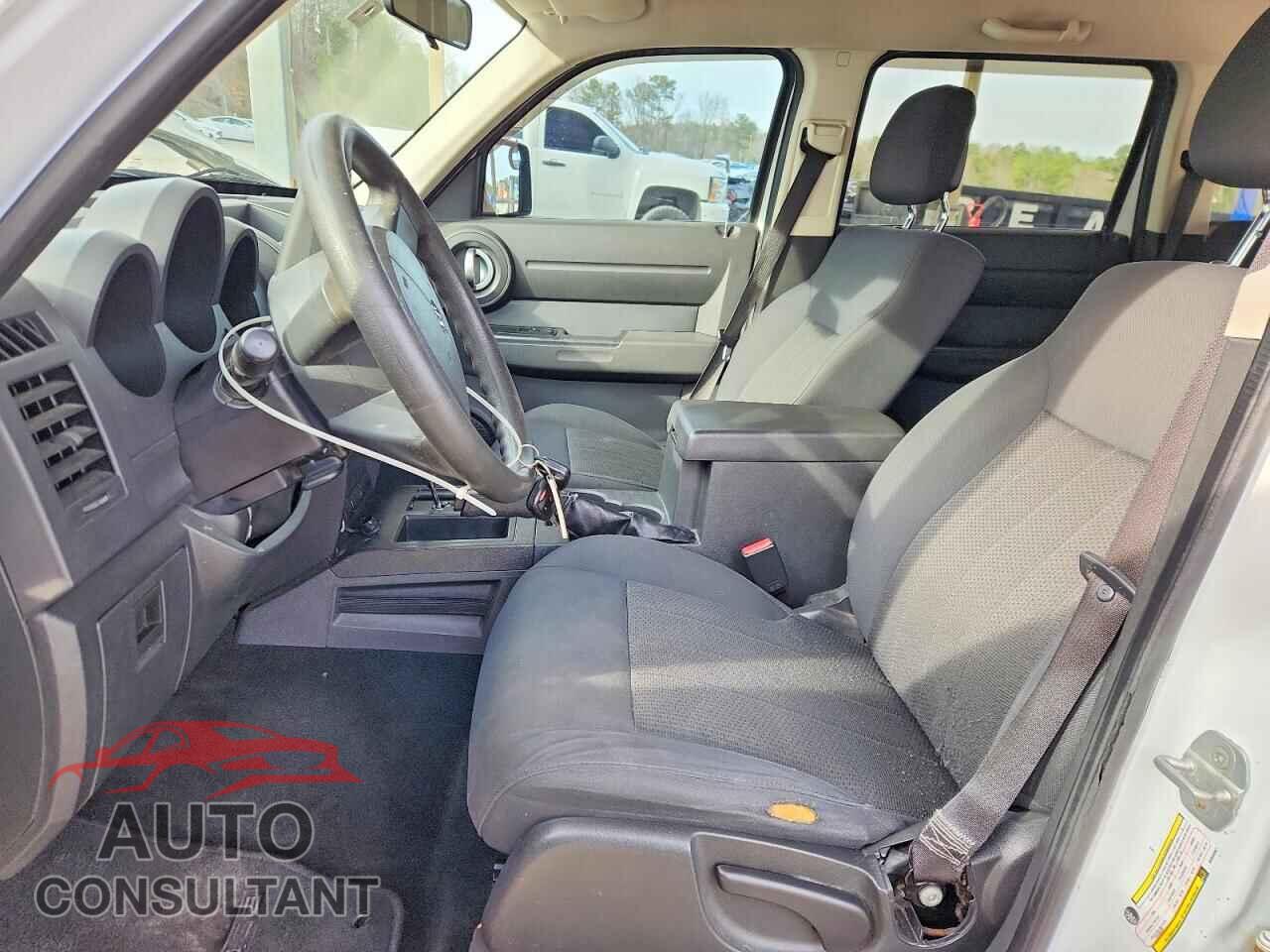 DODGE NITRO 2011 - 1D4PT4GK5BW596987