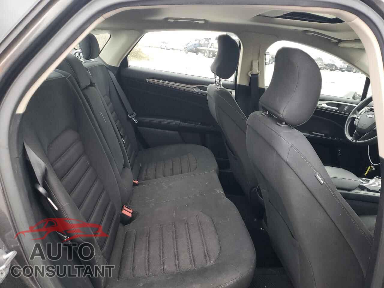 FORD FUSION 2017 - 3FA6P0LU4HR222918