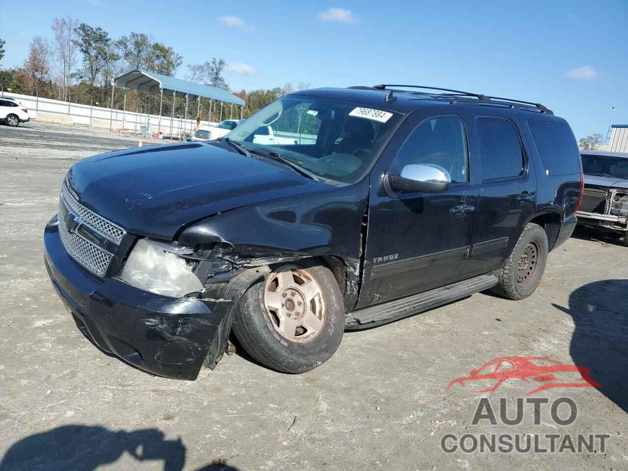 CHEVROLET TAHOE 2011 - 1GNSKAE01BR297416