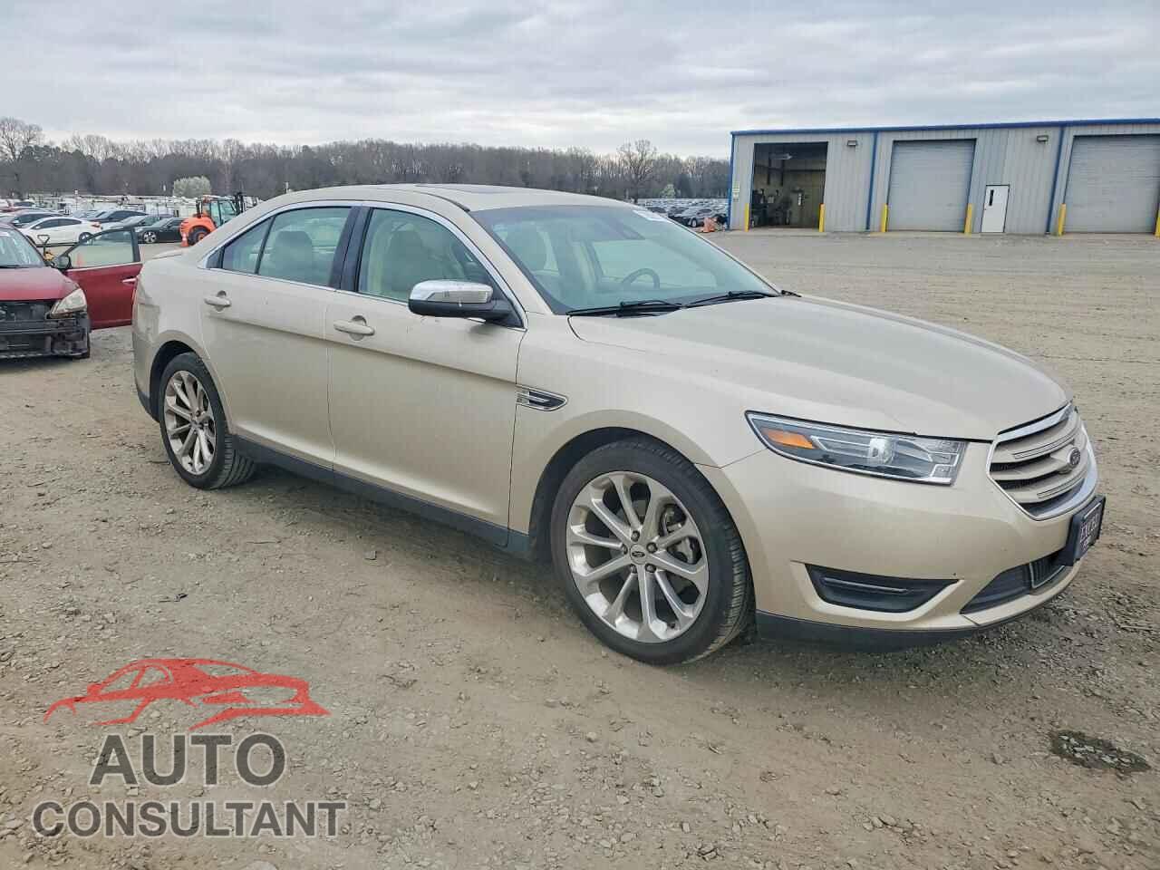FORD TAURUS 2018 - 1FAHP2F88JG100840