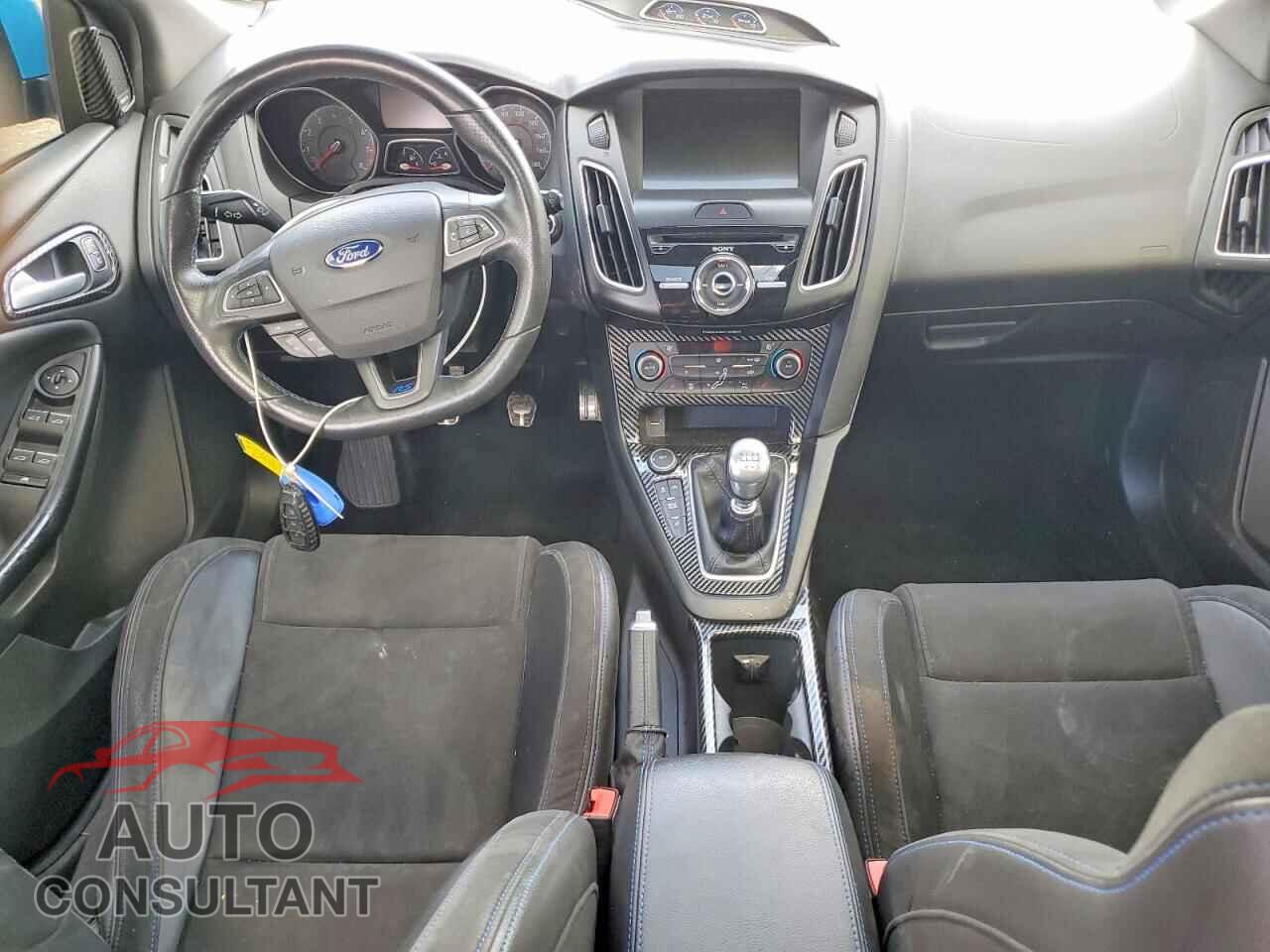 FORD FOCUS 2017 - WF0DP3TH6H4121634