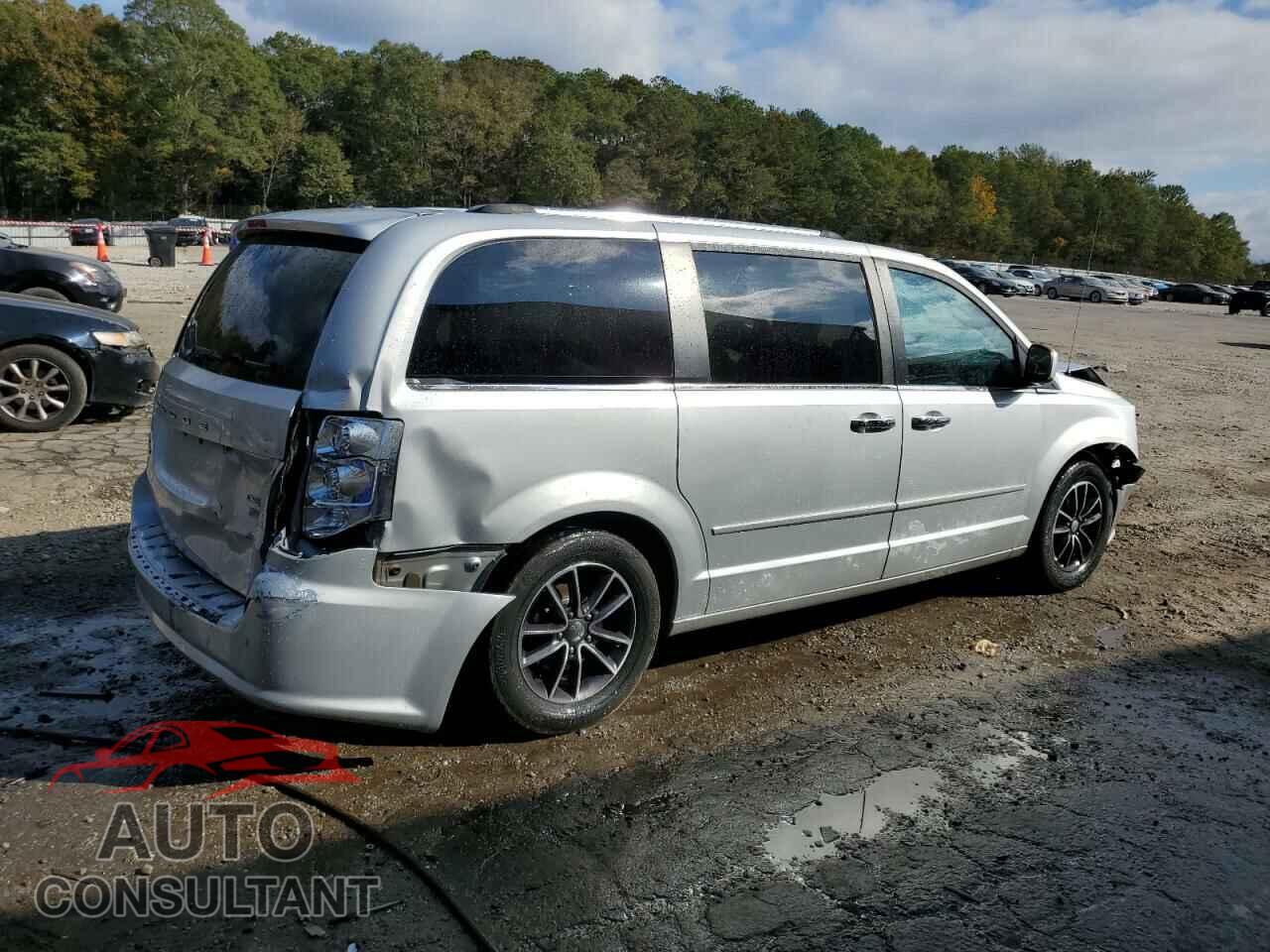 DODGE CARAVAN 2011 - 2D4RN5DG5BR684813