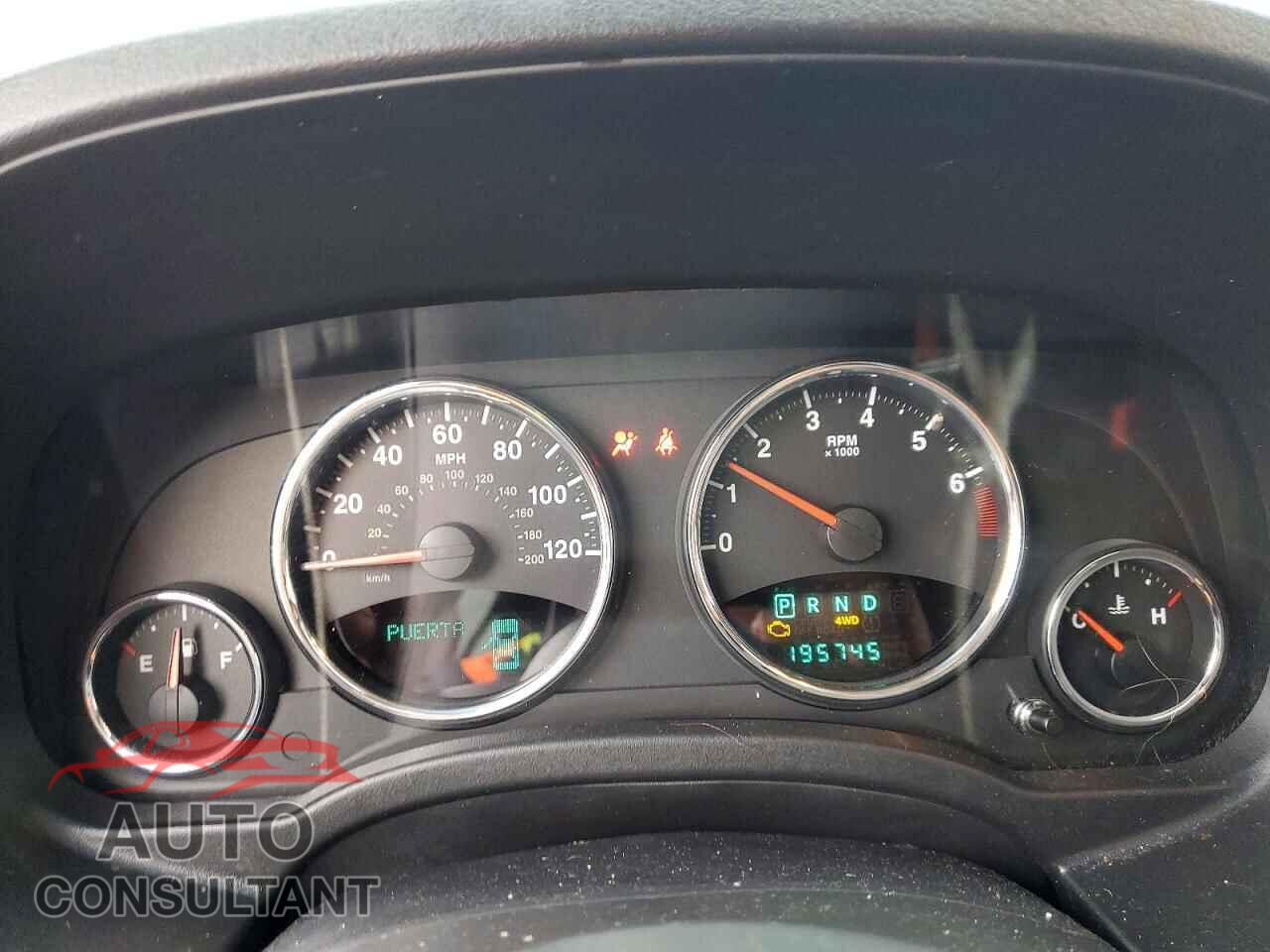 JEEP COMPASS 2012 - 1C4NJDCB4CD588876
