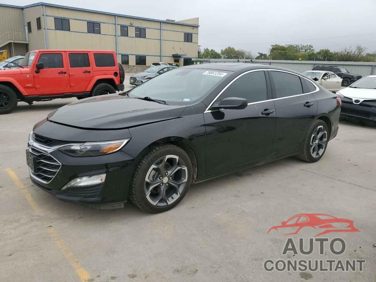CHEVROLET MALIBU 2022 - 1G1ZD5ST5NF204502