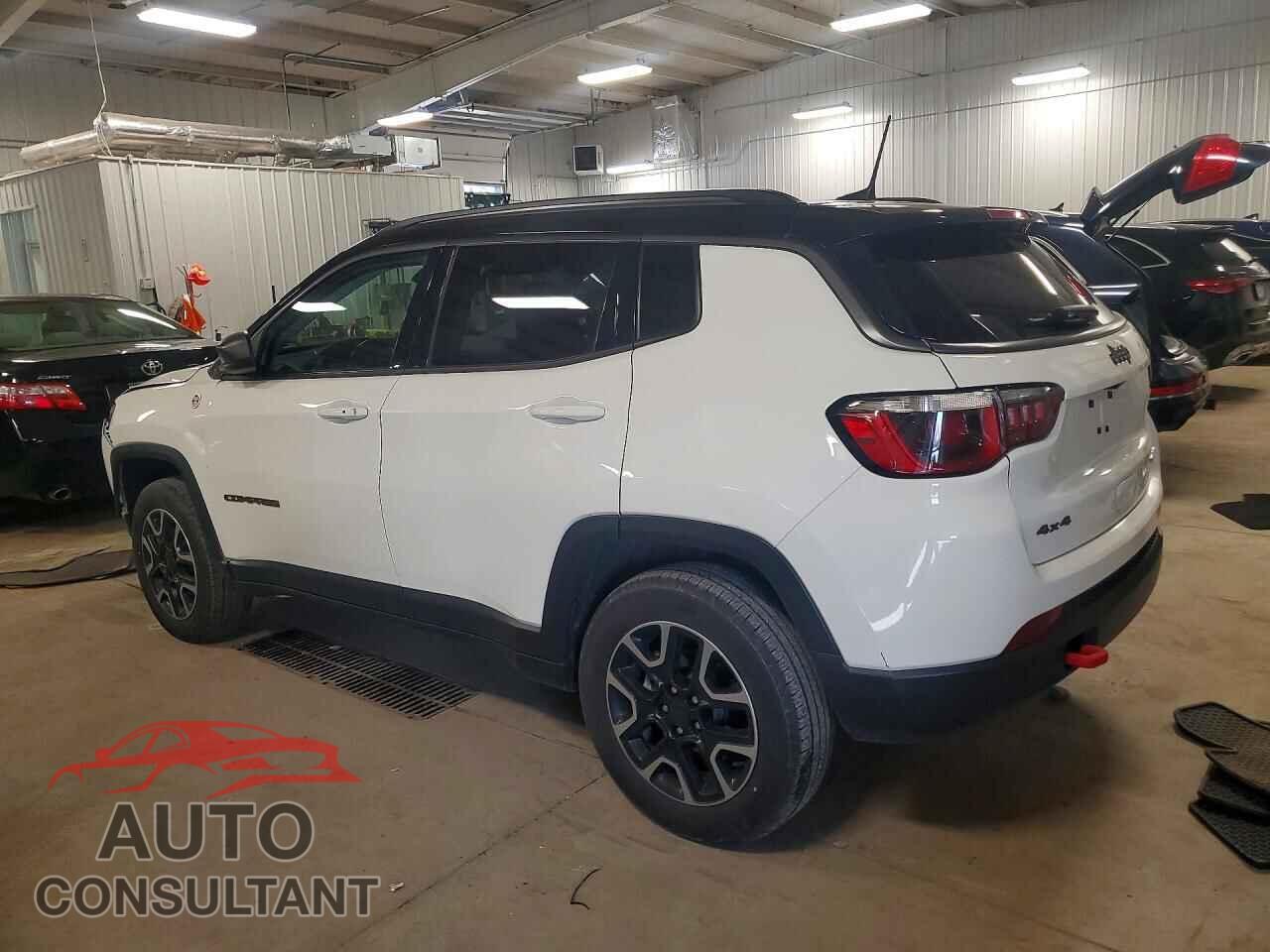 JEEP COMPASS 2019 - 3C4NJDDB4KT690122
