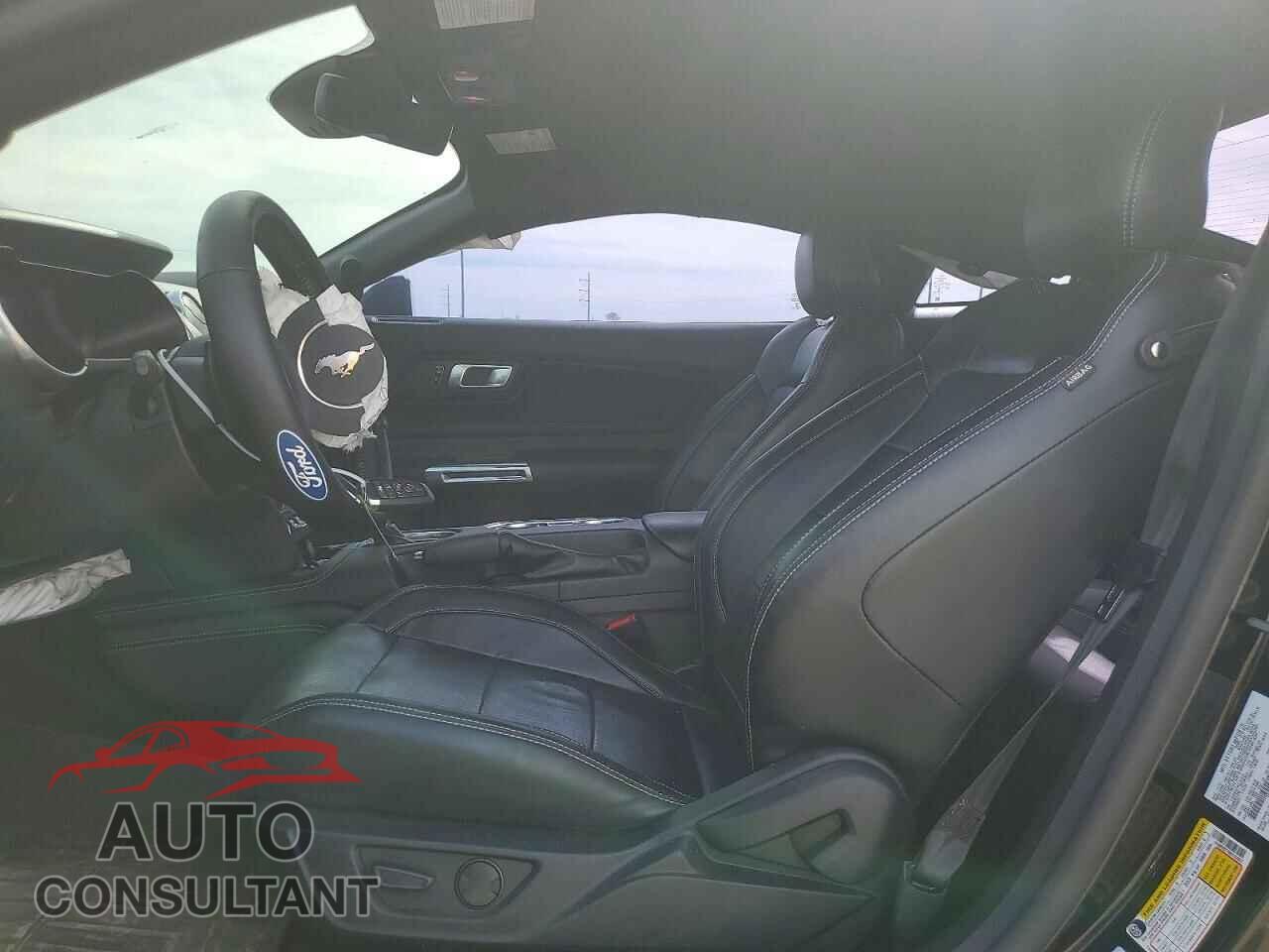 FORD MUSTANG 2021 - 1FA6P8CF7M5153557