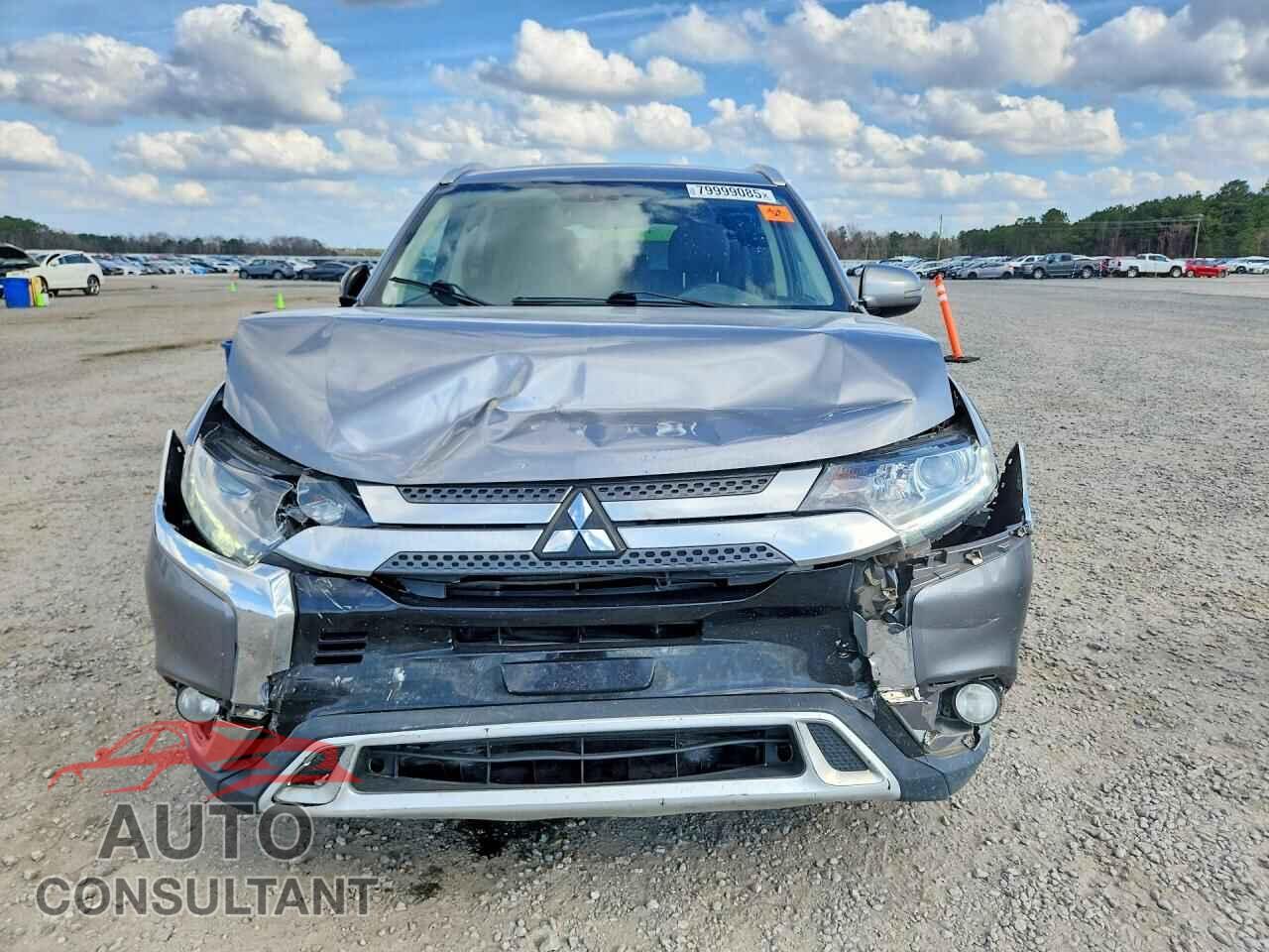 MITSUBISHI OUTLANDER 2019 - JA4AD3A30KZ020499