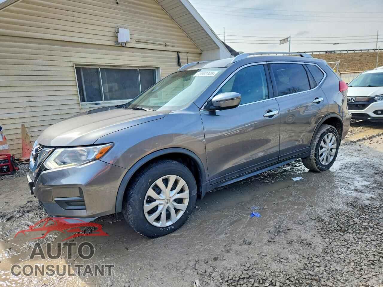 NISSAN ROGUE 2017 - KNMAT2MV2HP564541