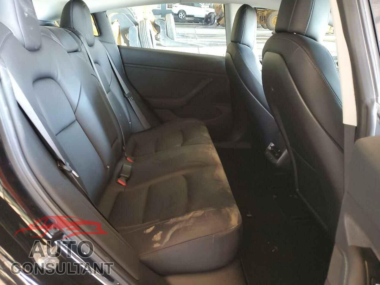 TESLA MODEL 3 2018 - 5YJ3E1EA0JF030446