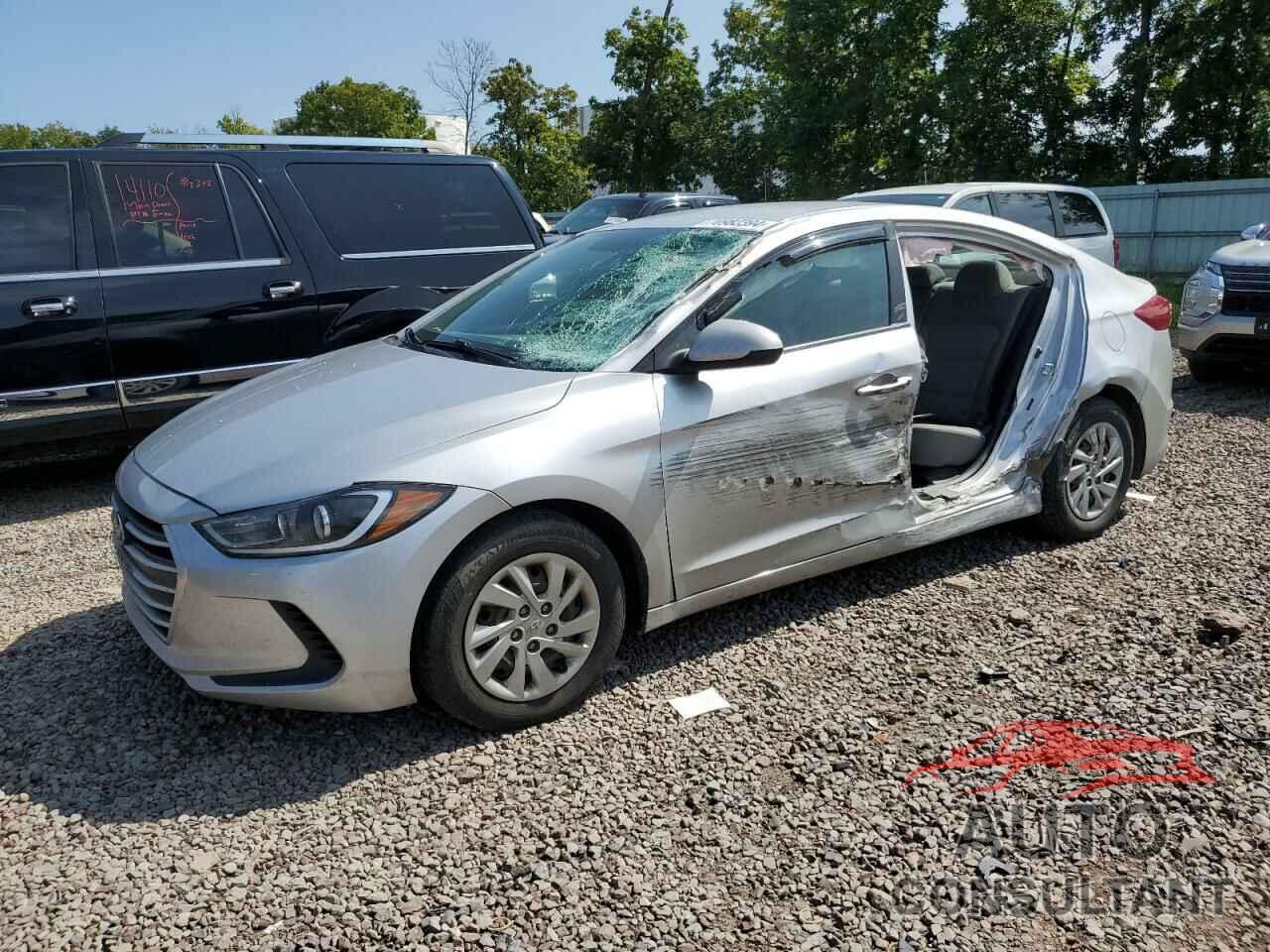 HYUNDAI ELANTRA 2018 - 5NPD74LF9JH216258