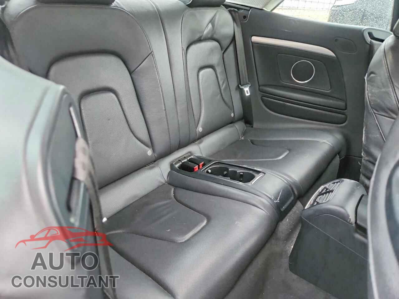 AUDI A5 2013 - WAULFAFH8DN010800