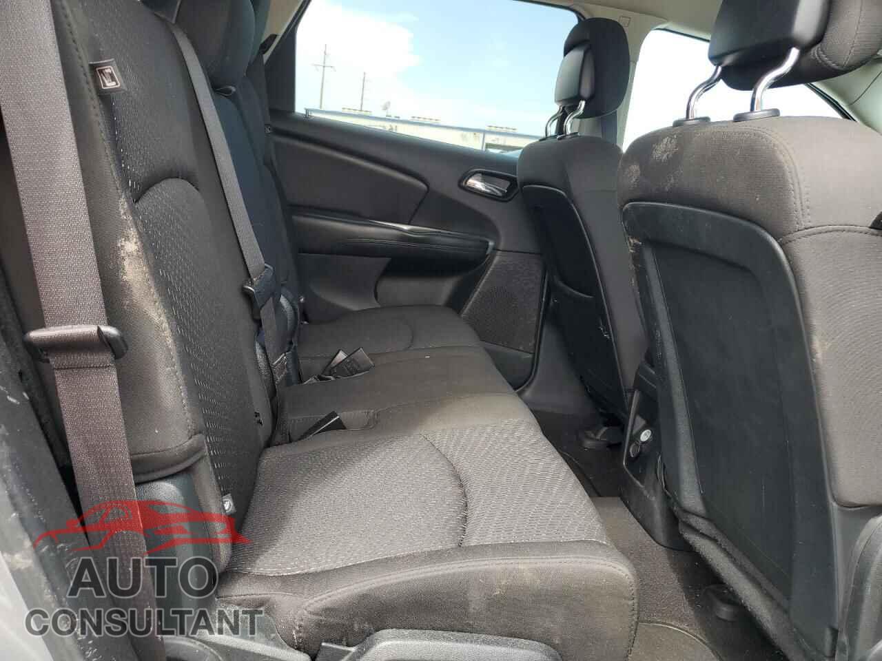 DODGE JOURNEY 2017 - 3C4PDCBG9HT531453