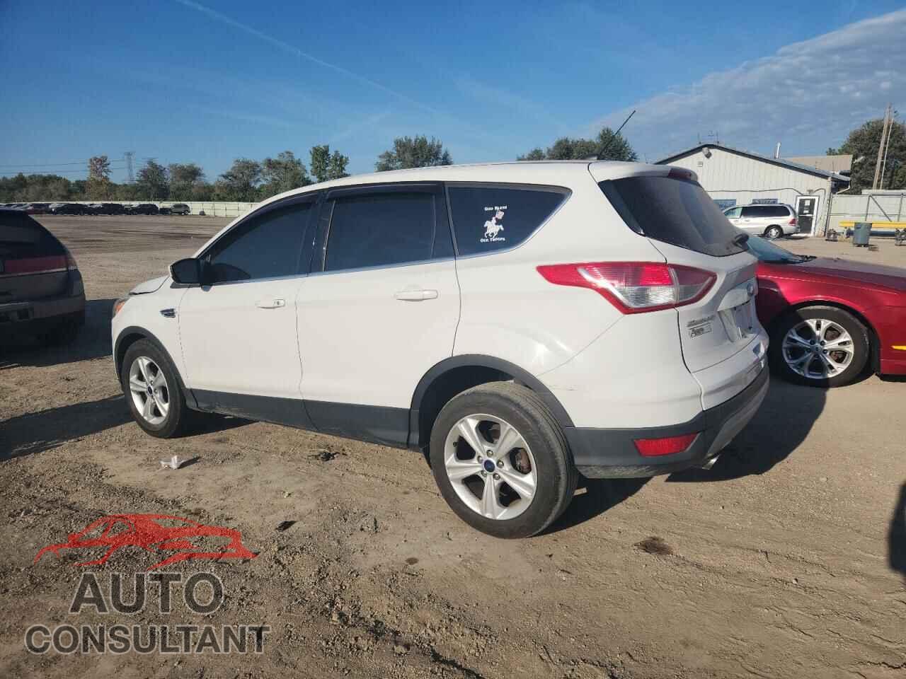 FORD ESCAPE 2016 - 1FMCU0G71GUA52899