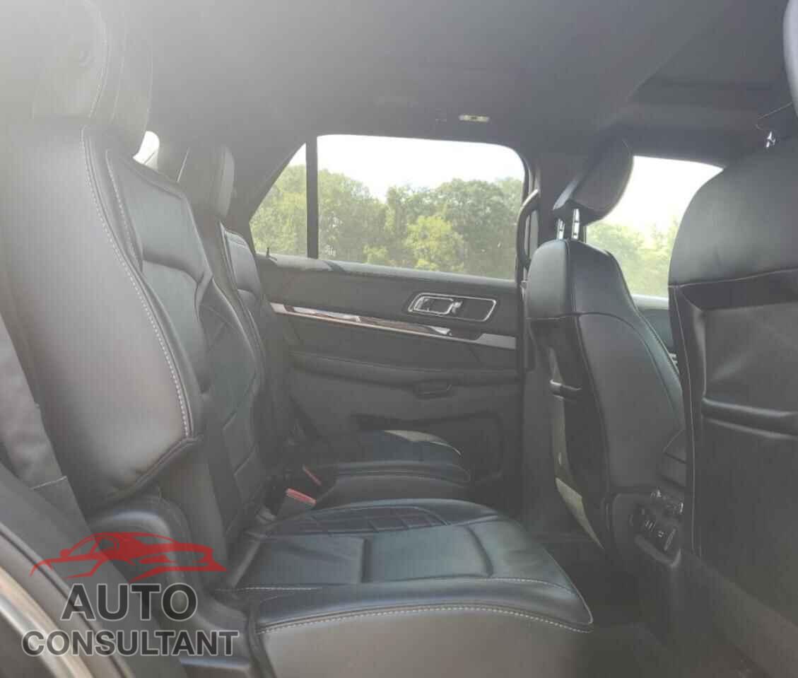 FORD EXPLORER 2018 - 1FM5K8HT6JGB85589