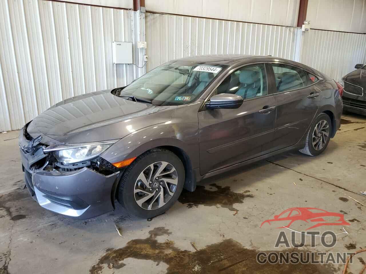 HONDA CIVIC 2018 - 2HGFC2F71JH574039