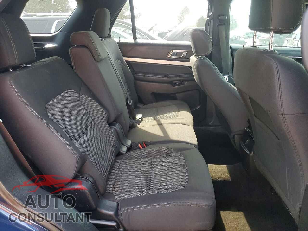 FORD EXPLORER 2017 - 1FM5K7D88HGD79479
