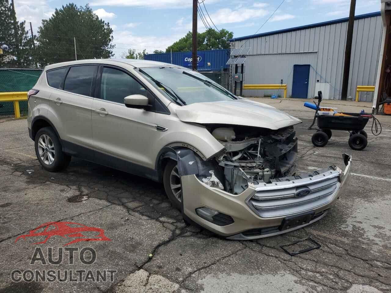 FORD ESCAPE 2017 - 1FMCU9GD7HUC66436