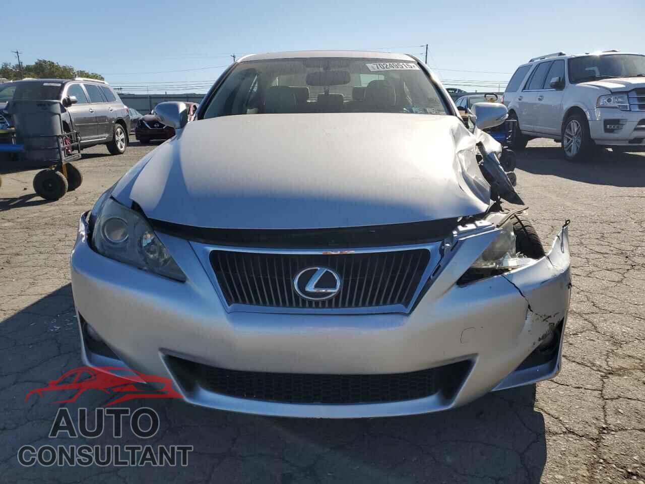 LEXUS IS 2011 - JTHBF5C27B5134803