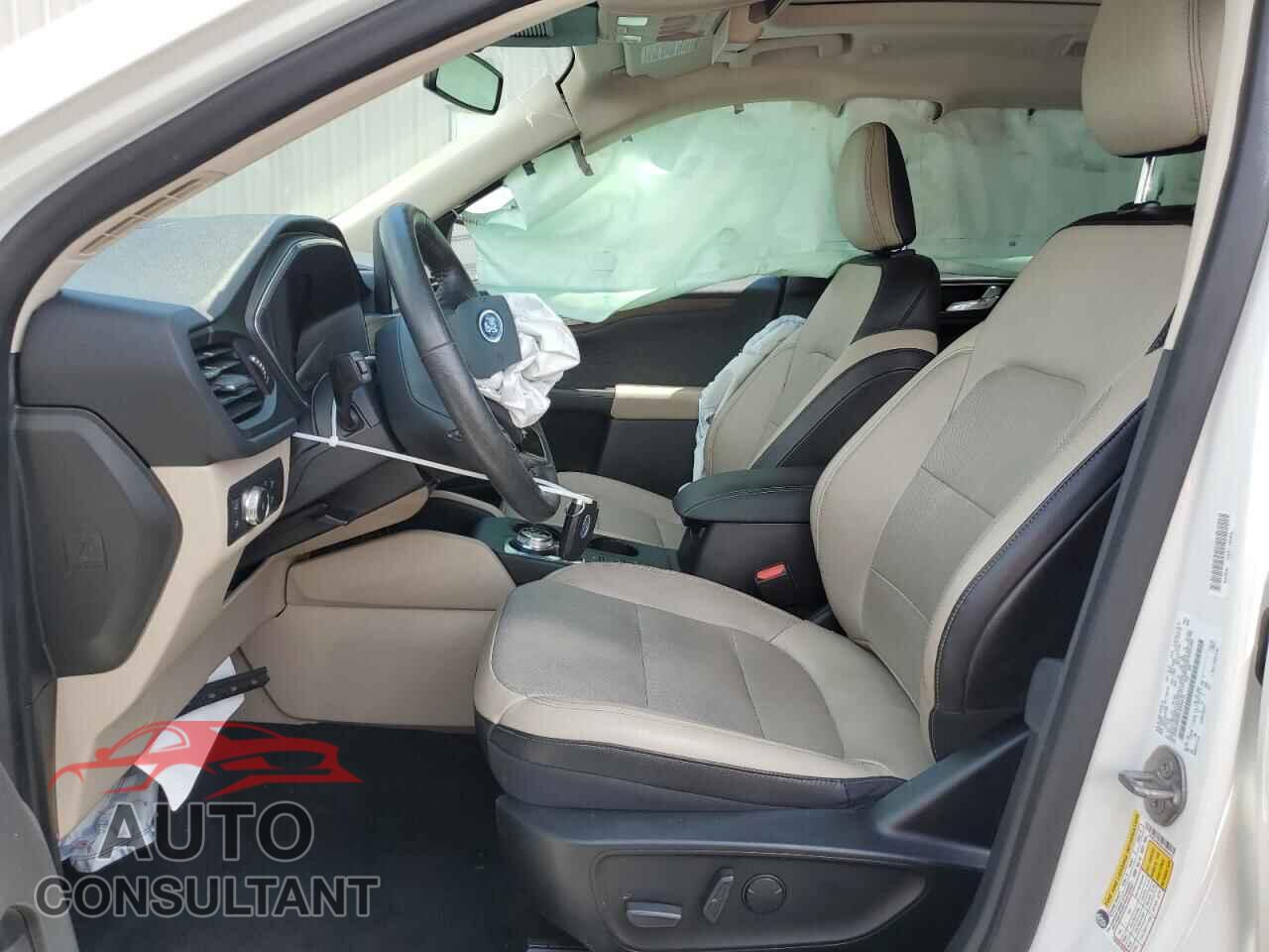 FORD ESCAPE 2020 - 1FMCU9DZ5LUA94612