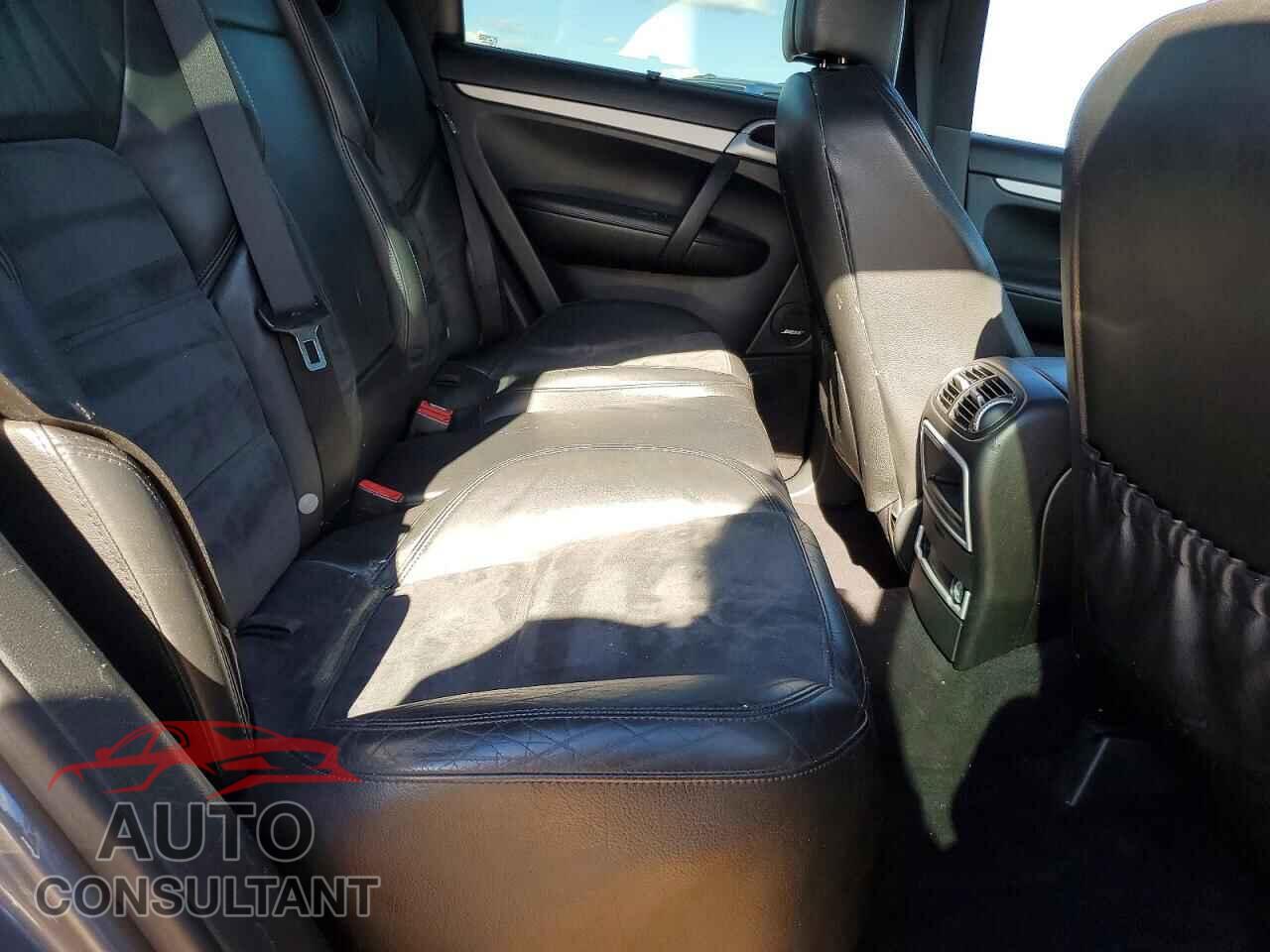 PORSCHE CAYENNE 2009 - WP1AD29P29LA61011