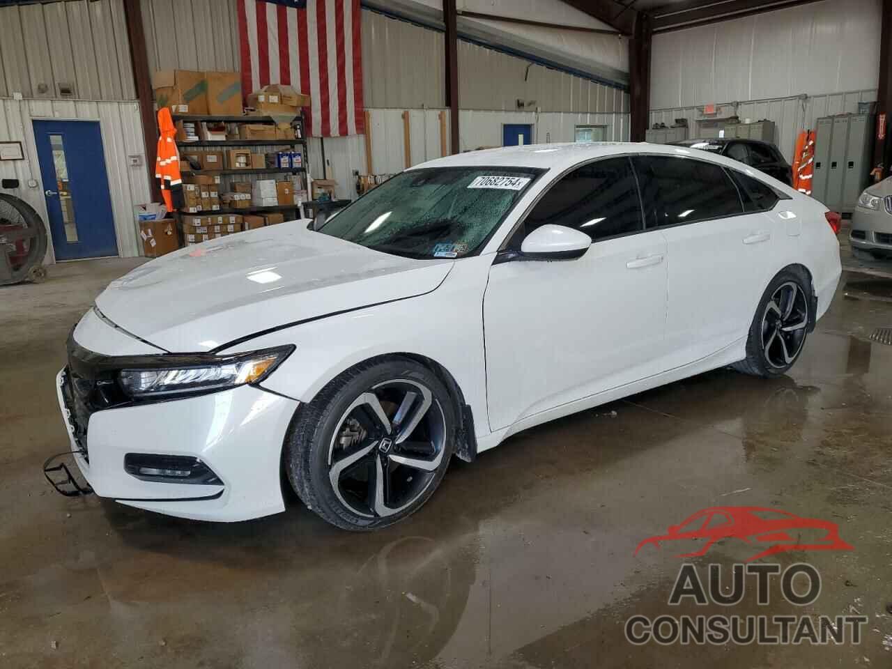 HONDA ACCORD 2019 - 1HGCV1E32KA009756