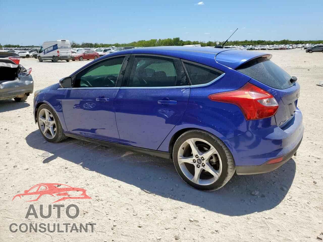 FORD FOCUS 2013 - 1FADP3N2XDL275216