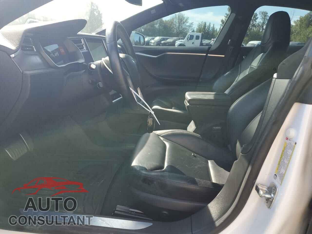 TESLA MODEL S 2016 - 5YJSA1E25GF128560