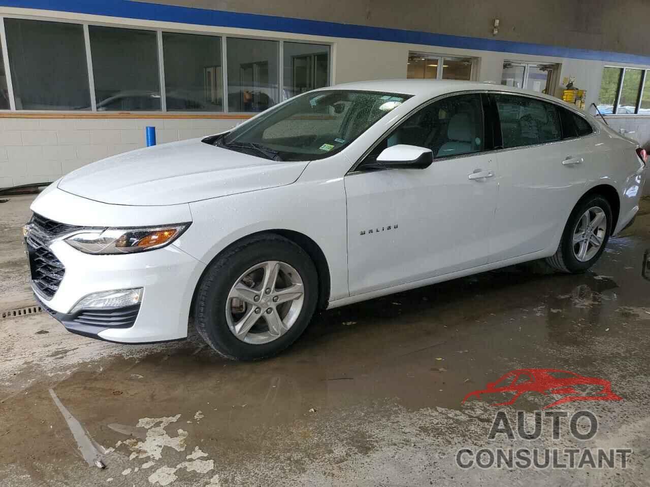 CHEVROLET MALIBU 2022 - 1G1ZD5ST9NF133529