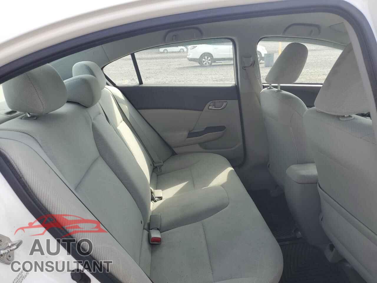 HONDA CIVIC 2012 - 2HGFB2F52CH589377