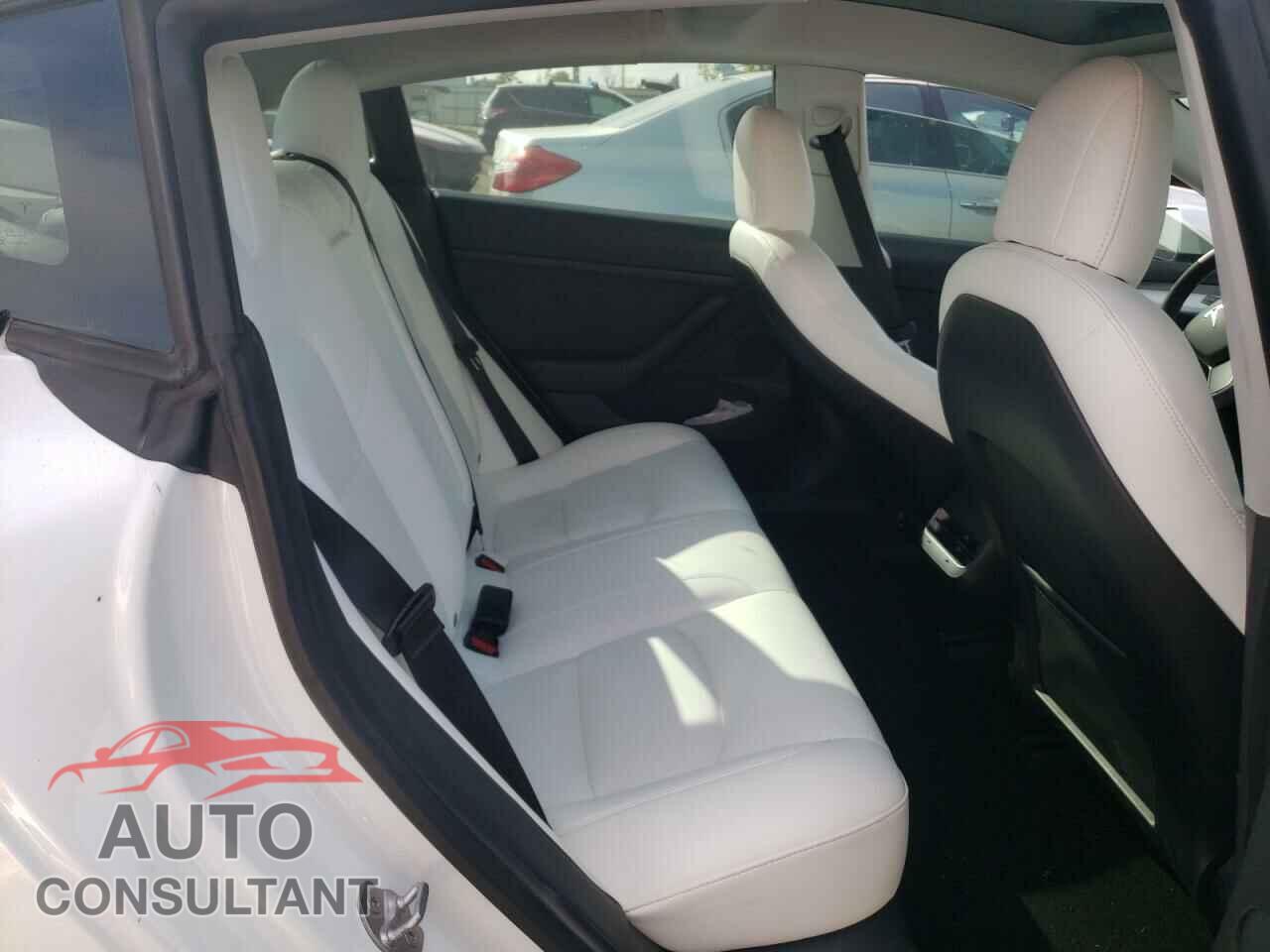 TESLA MODEL 3 2021 - 5YJ3E1EA3MF024595