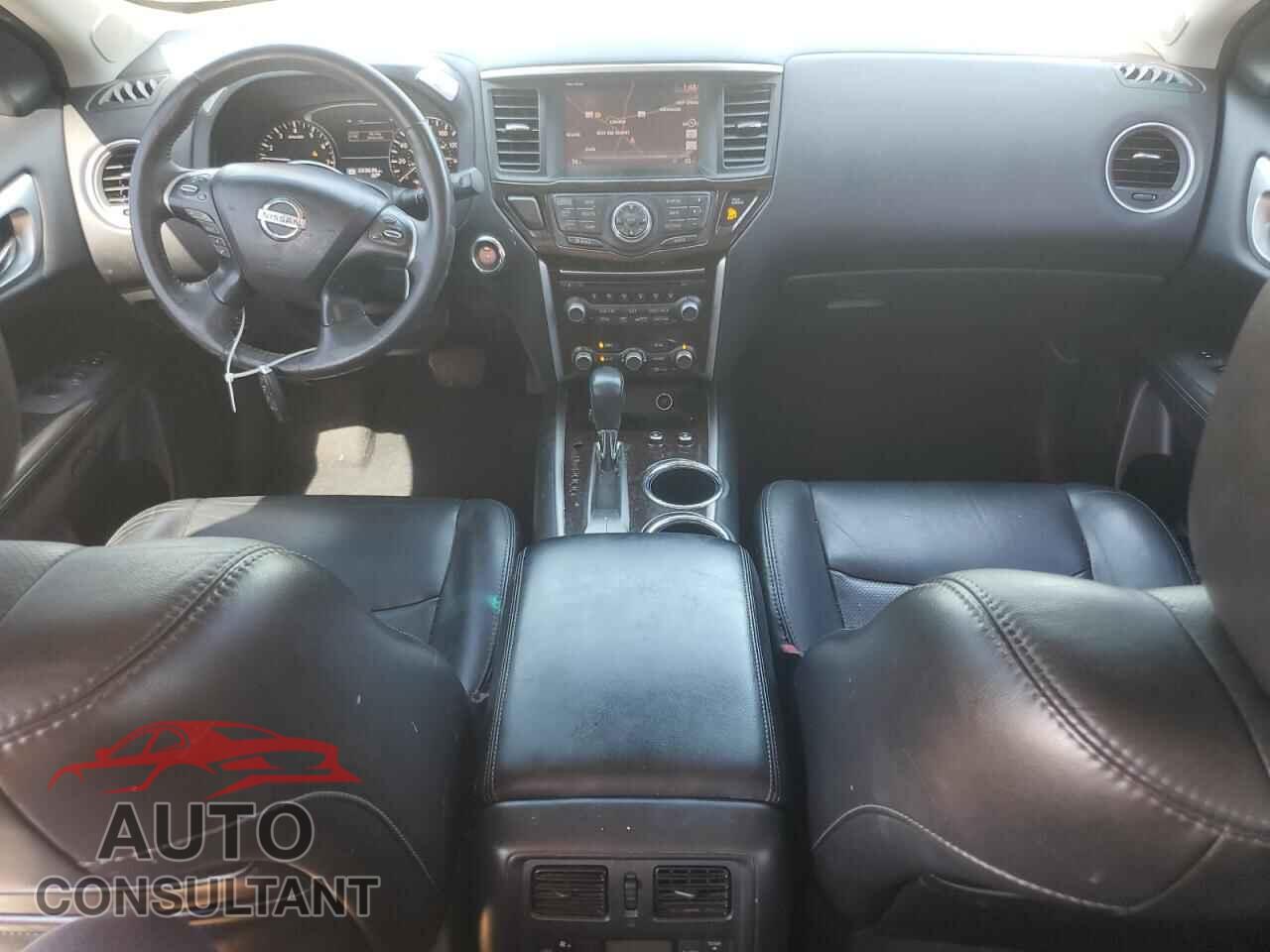 NISSAN PATHFINDER 2013 - 5N1AR2MN1DC687095