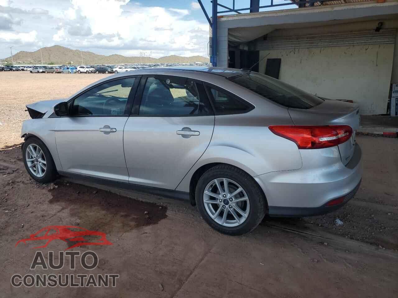 FORD FOCUS 2017 - 1FADP3F23HL226203