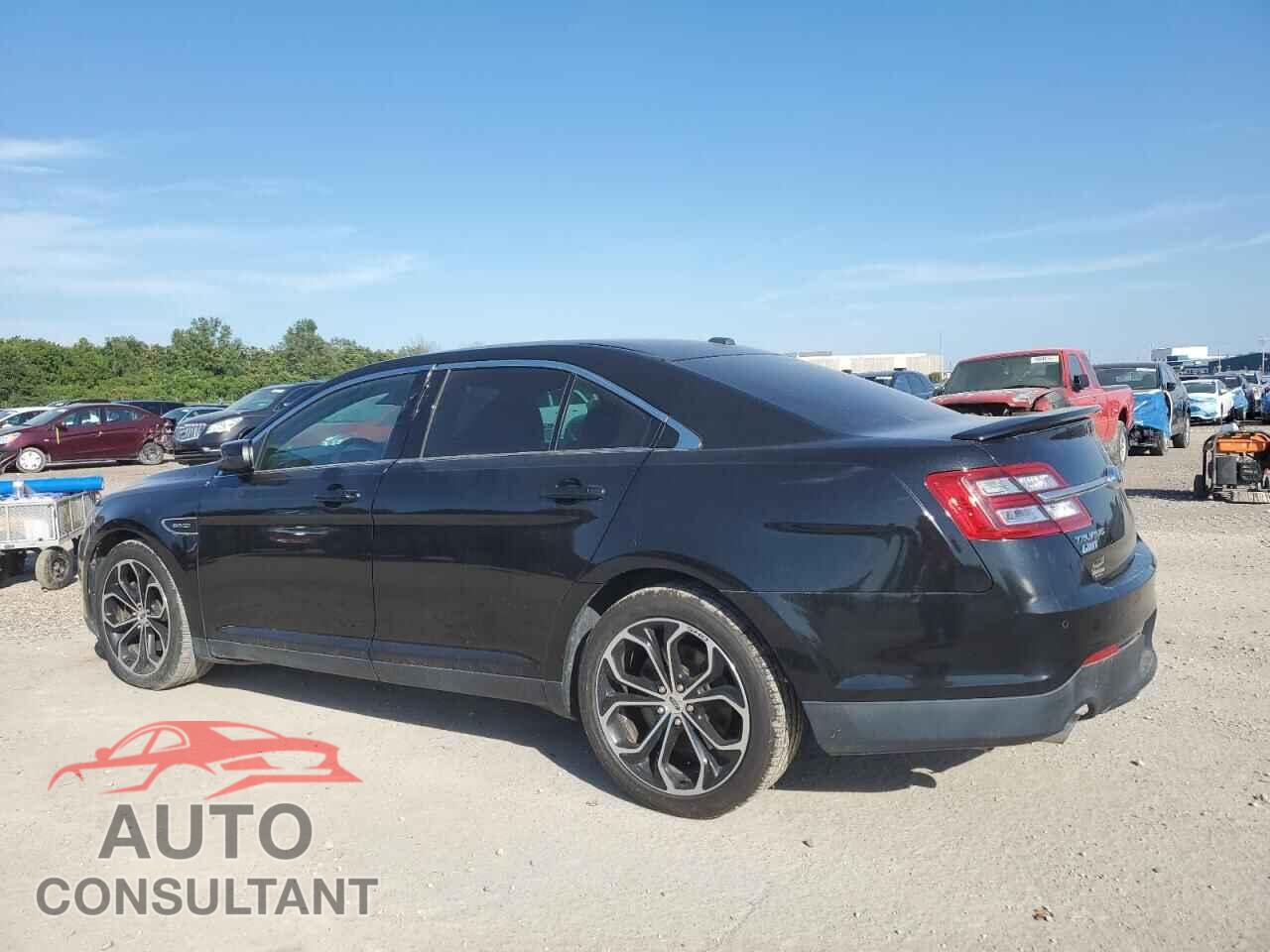 FORD TAURUS 2015 - 1FAHP2KT2FG177415