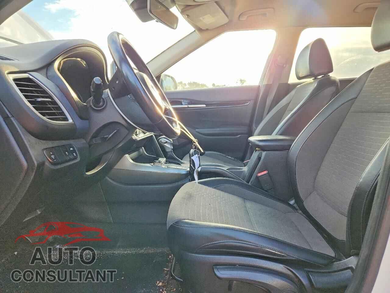 KIA SELTOS 2021 - KNDEU2AA4M7058218