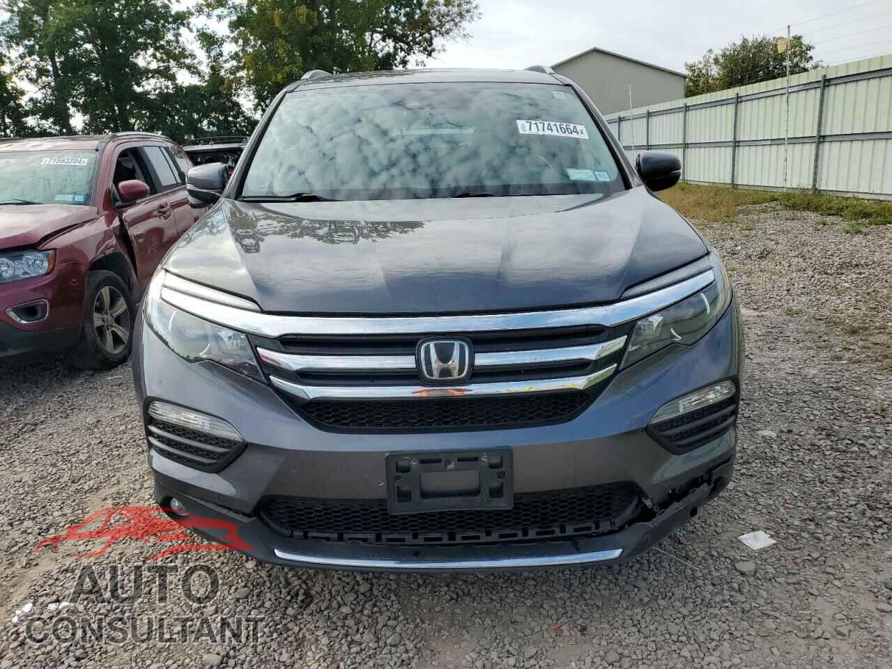 HONDA PILOT 2017 - 5FNYF6H90HB009110