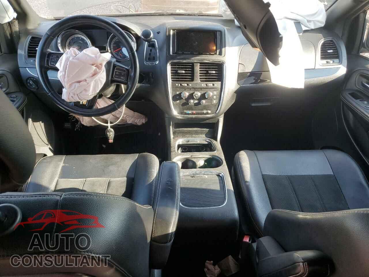 DODGE CARAVAN 2018 - 2C4RDGCG9JR135711