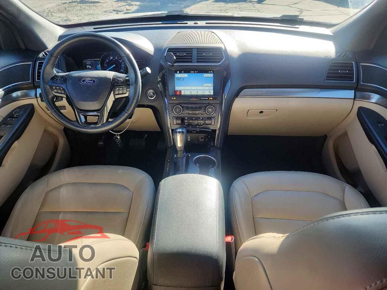FORD EXPLORER 2018 - 1FM5K8D80JGB79014