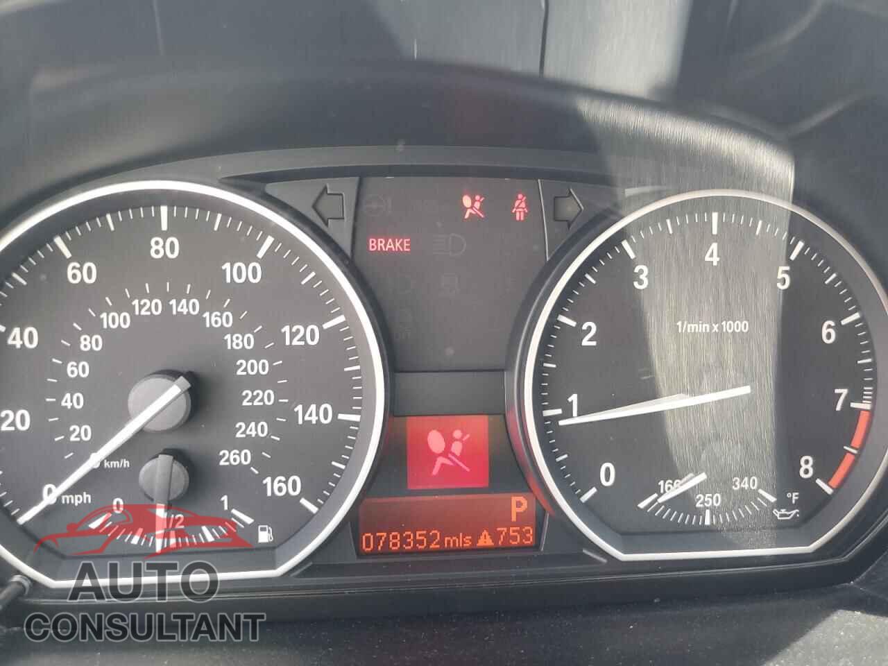 BMW 1 SERIES 2013 - WBAUN7C57DVM27765