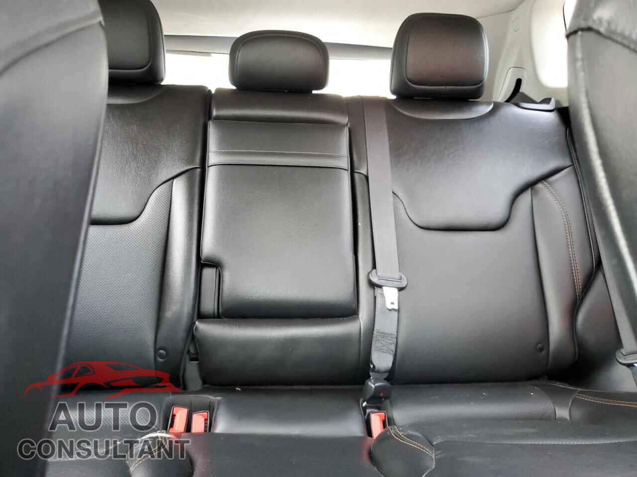 JEEP COMPASS 2019 - 3C4NJDCBXKT672550