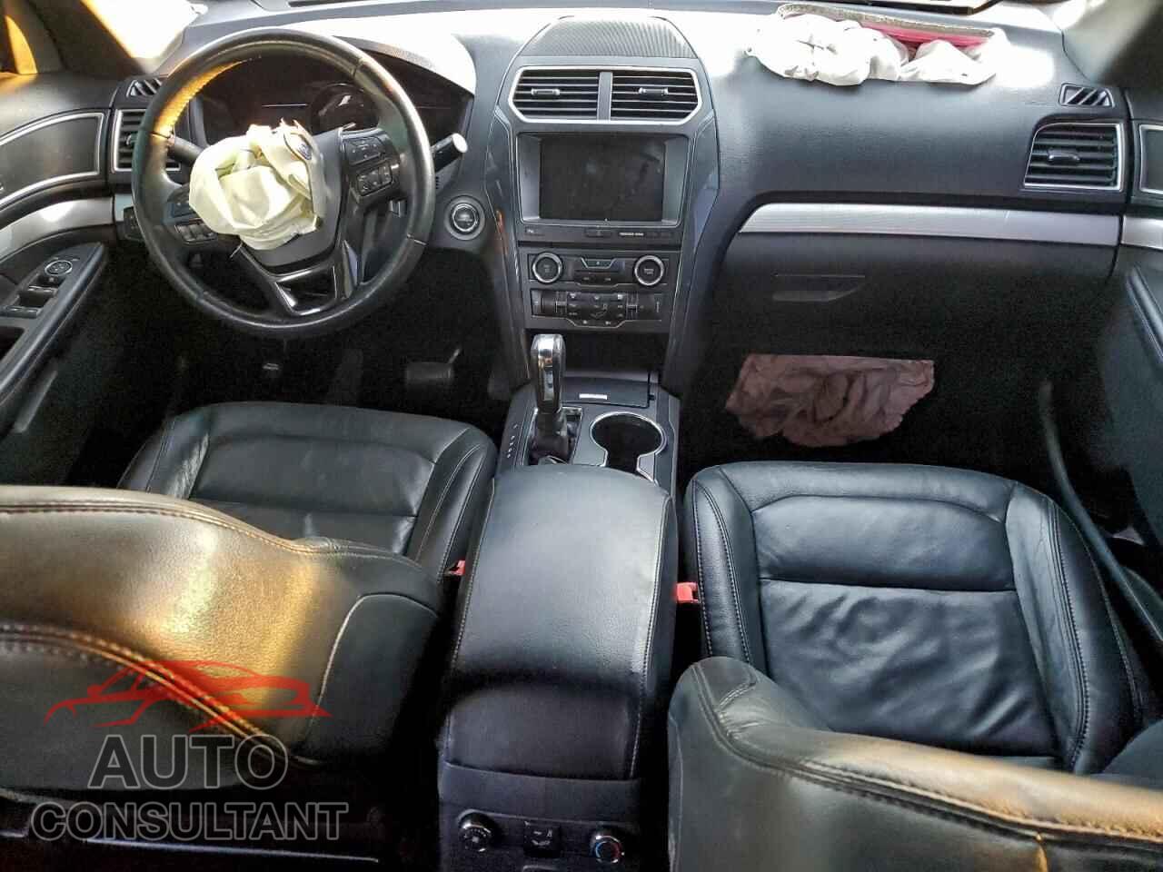 FORD EXPLORER 2017 - 1FM5K7D82HGB28117