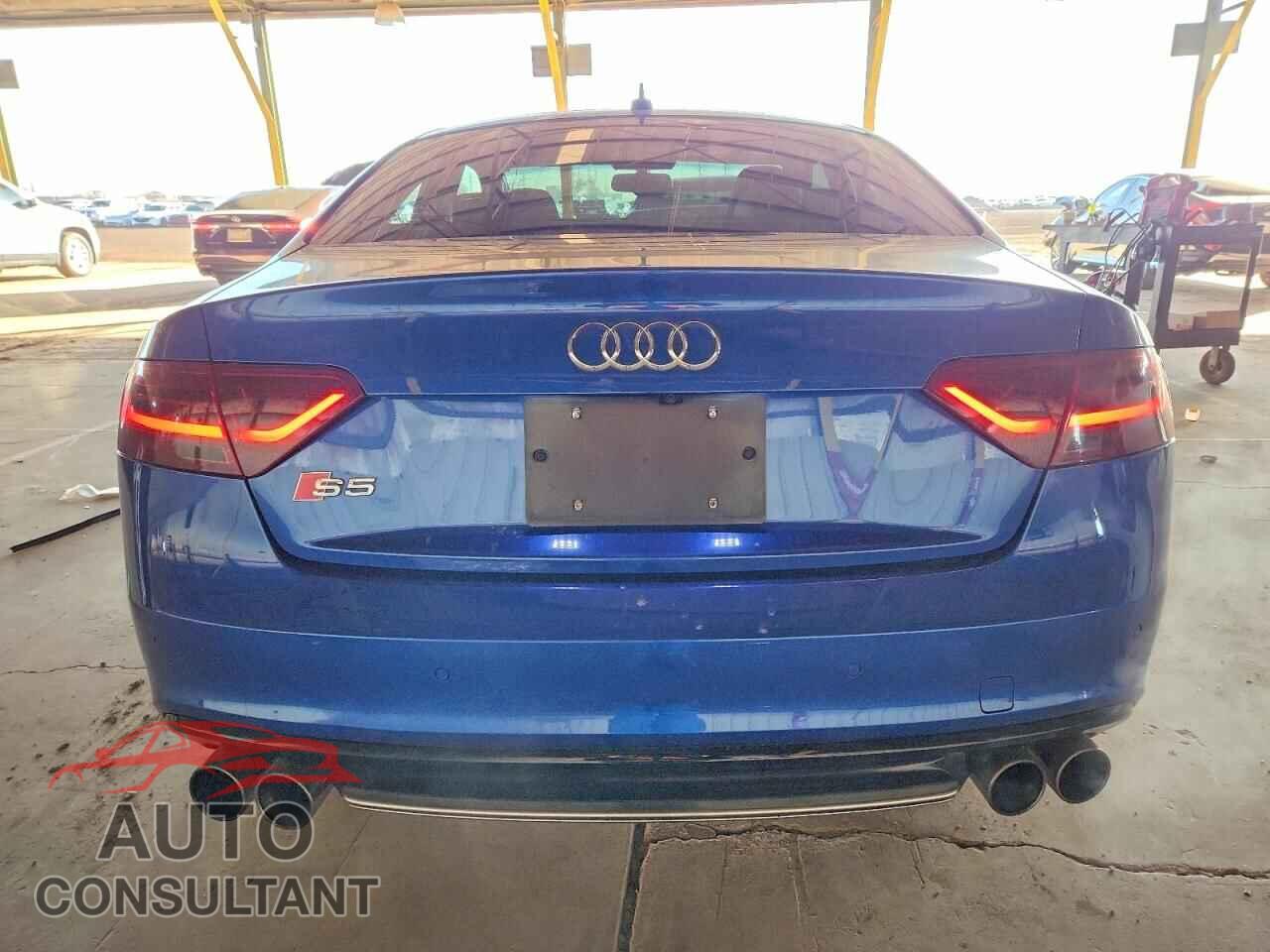 AUDI S5/RS5 2015 - WAUCGAFR4FA002001