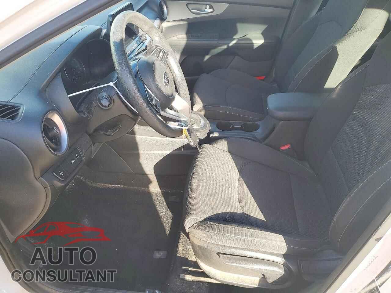 KIA FORTE 2020 - 3KPF24AD7LE174351