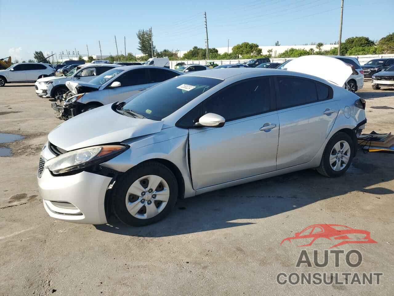 KIA FORTE 2016 - KNAFK4A60G5602695