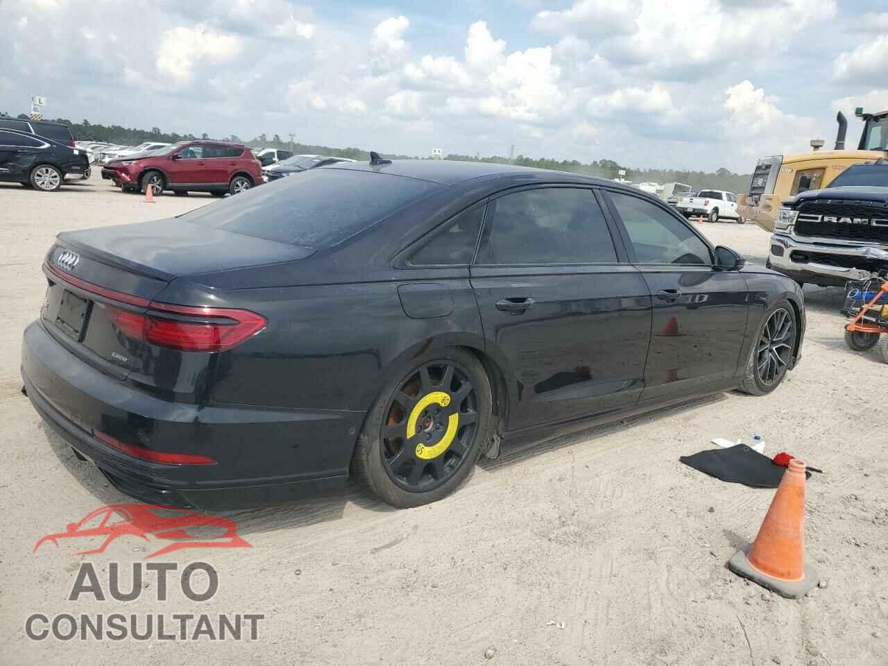 AUDI A8 2021 - WAU8DAF86MN007714