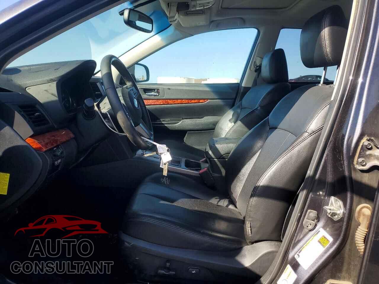 SUBARU OUTBACK 2011 - 4S4BRDLC8B2368909