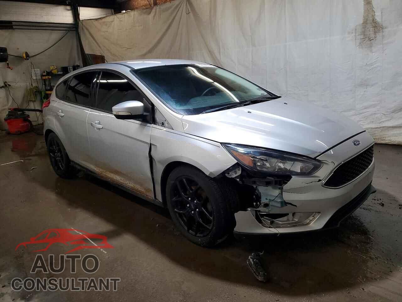 FORD FOCUS 2016 - 1FADP3K26GL295343