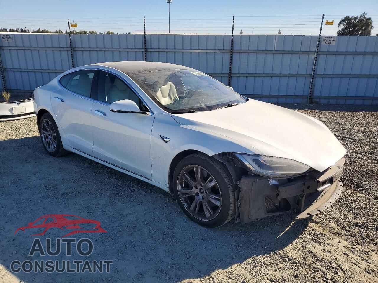 TESLA MODEL S 2020 - 5YJSA1E23LF391964