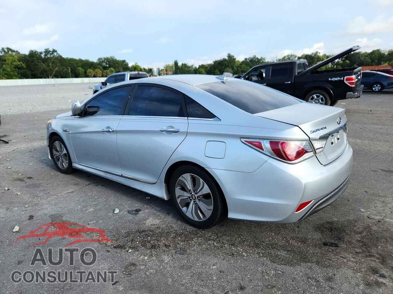 HYUNDAI SONATA 2013 - KMHEC4A4XDA092977